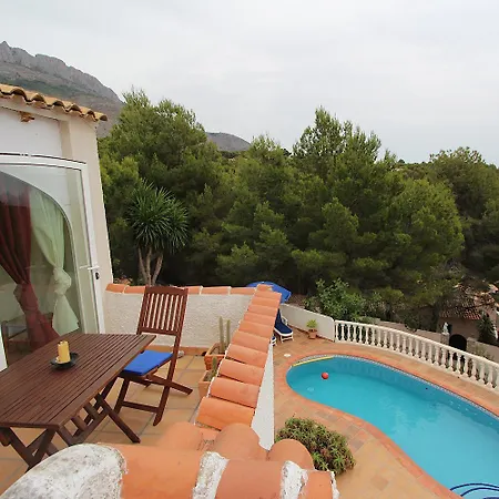 Villa Paradise *